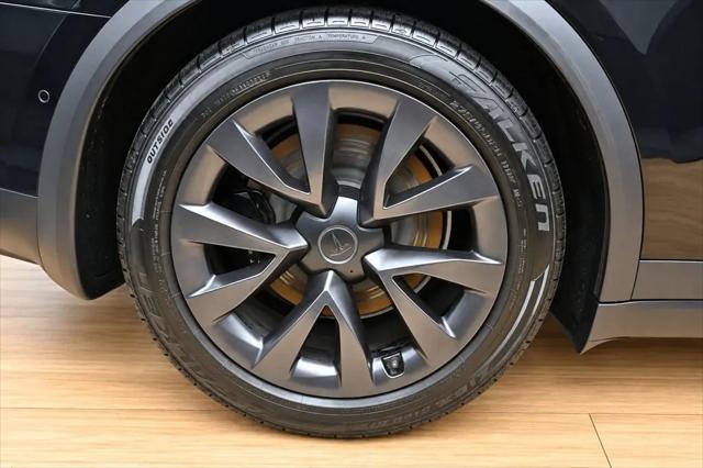 2022 Tesla Model X AWD