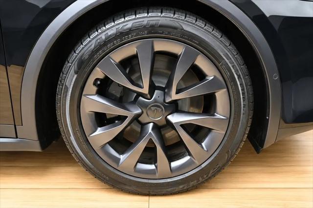 2022 Tesla Model X AWD