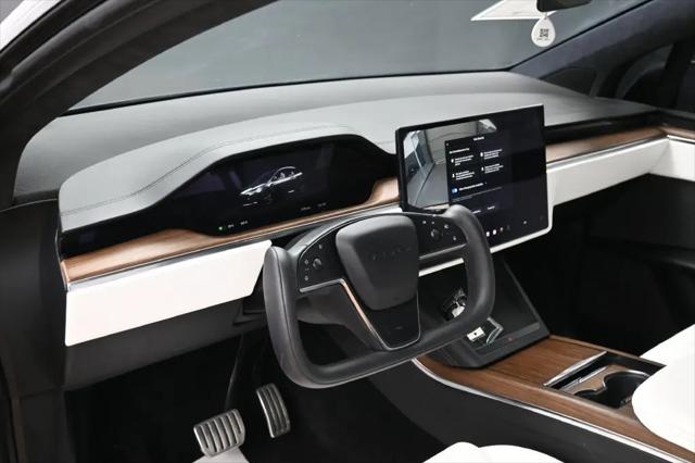 2022 Tesla Model X AWD