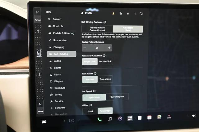 2022 Tesla Model X AWD