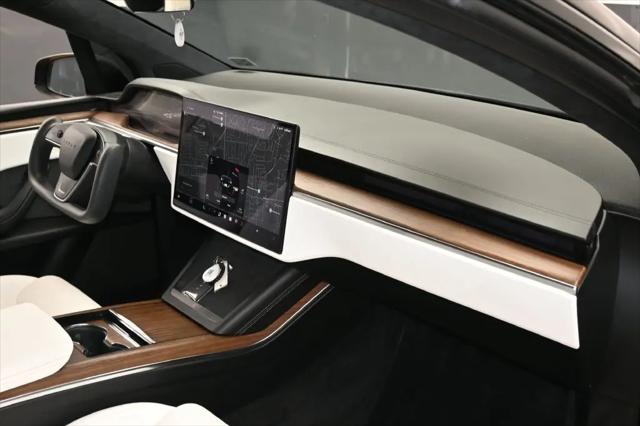 2022 Tesla Model X AWD