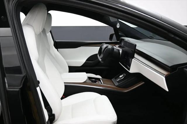 2022 Tesla Model X AWD