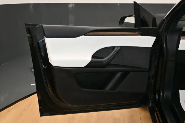 2022 Tesla Model X AWD