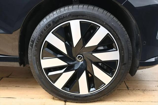 2025 Volvo X 90 Ultra, Twin Motor, Fully electric, 7 Seats