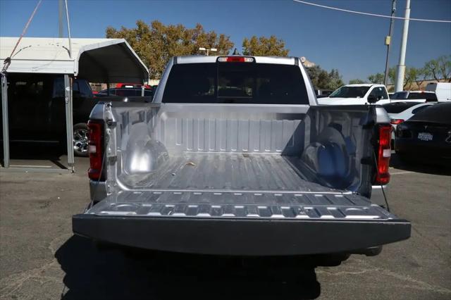 2025 Ram 1500 Tradesman Crew Cab 4x4 57 Box