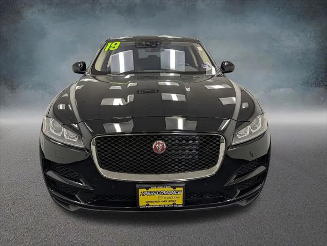 2019 Jaguar F-PACE 30t Prestige