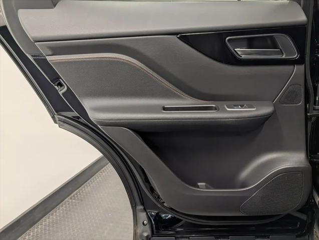 2019 Jaguar F-PACE 30t Prestige