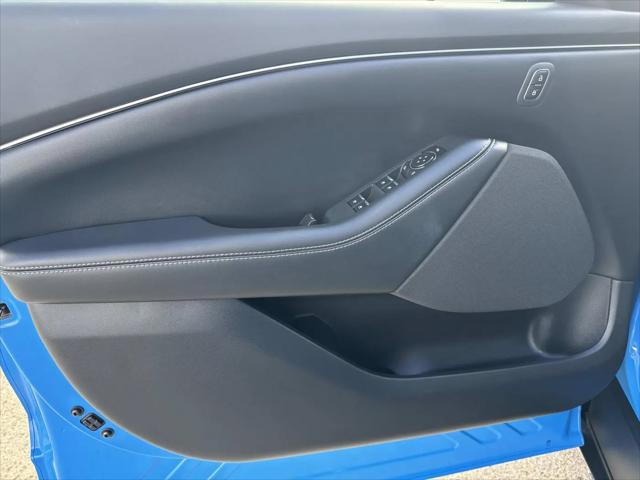 2023 Ford Mustang Mach-E Select
