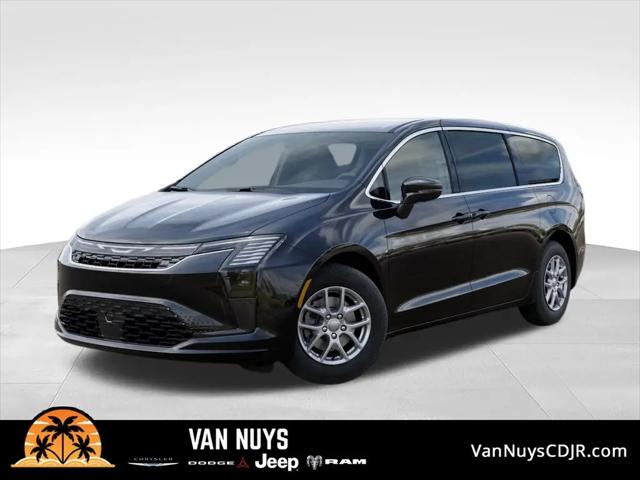 2027 Chrysler Pacifica Select for sale in Van Nuys, CA