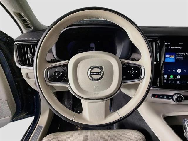 2023 Volvo S90 B6 Ultimate