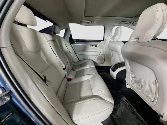 2023 Volvo S90 B6 Ultimate
