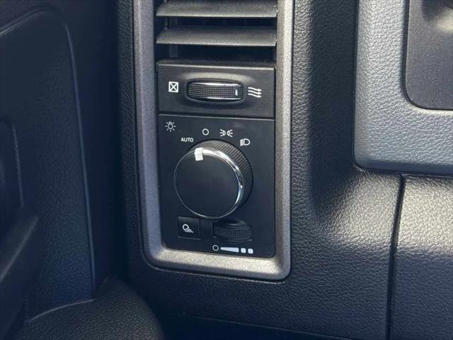 2019 Ram 1500 Classic Tradesman Quad Cab 4x2 64 Box
