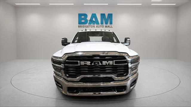 2026 Ram 3500 Tradesman Crew Cab 4x4 8 Box