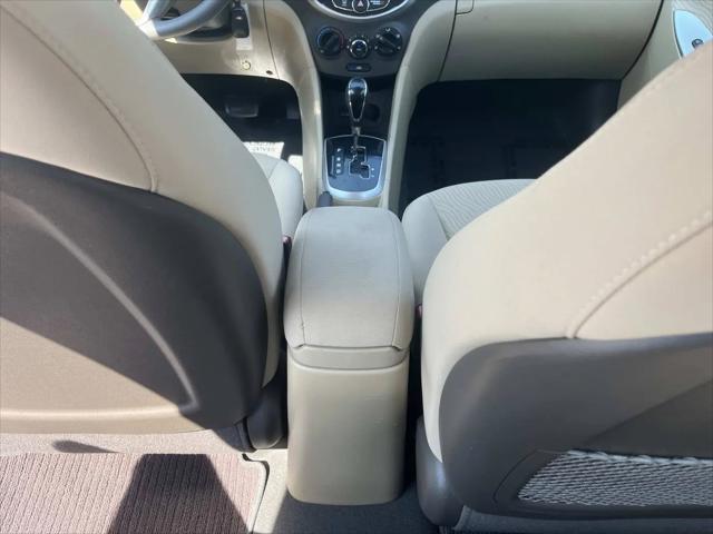 2013 Hyundai Accent GLS
