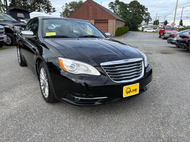 2013 Chrysler 200 Limited