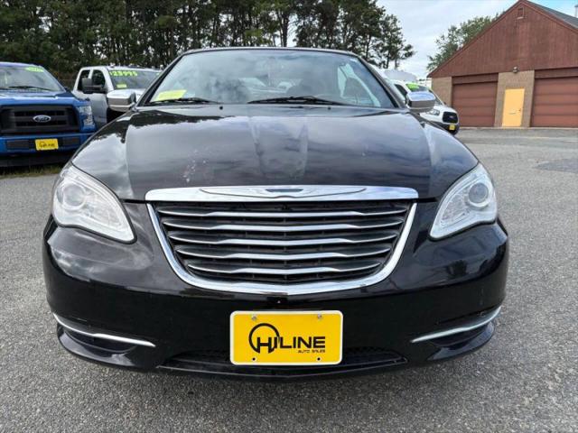 2013 Chrysler 200 Limited