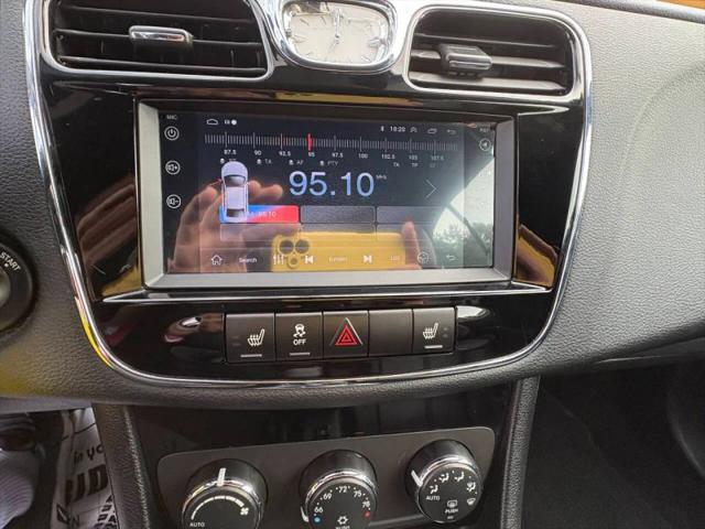 2013 Chrysler 200 Limited