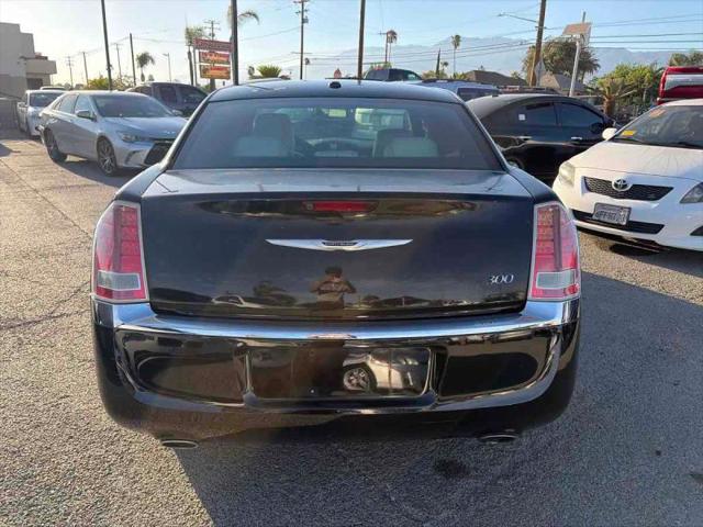 2014 Chrysler 300 Uptown Edition