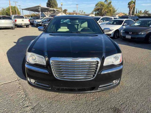 2014 Chrysler 300 Uptown Edition