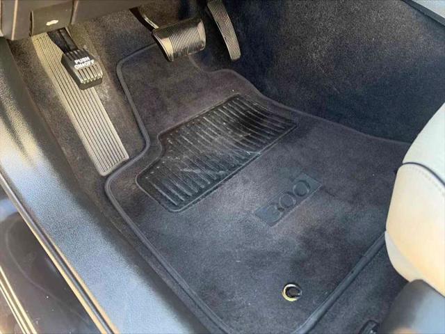 2014 Chrysler 300 Uptown Edition