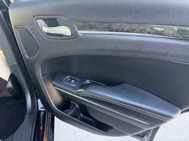 2014 Chrysler 300 Uptown Edition