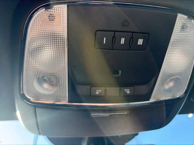 2014 Chrysler 300 Uptown Edition
