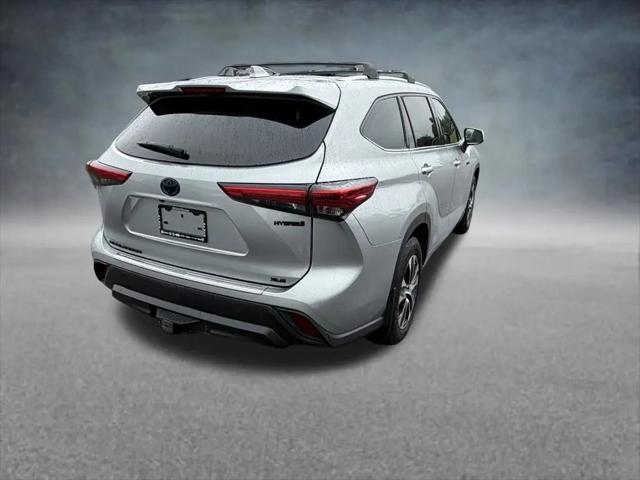 2021 Toyota Highlander Hybrid XLE