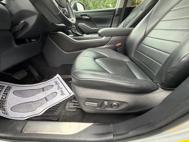 2021 Toyota Highlander Hybrid XLE