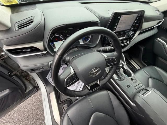 2021 Toyota Highlander Hybrid XLE