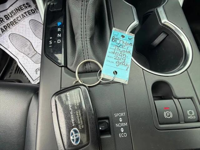 2021 Toyota Highlander Hybrid XLE