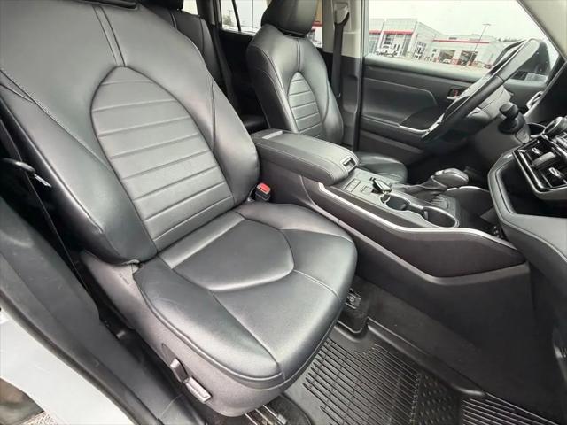 2021 Toyota Highlander Hybrid XLE