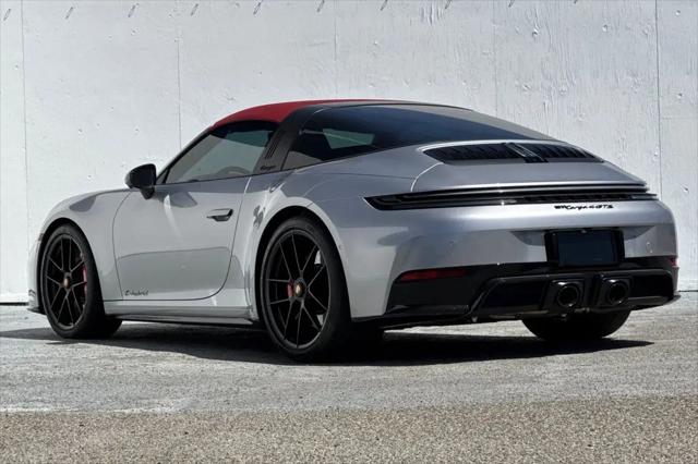 2025 Porsche 911 Targa 4 GTS