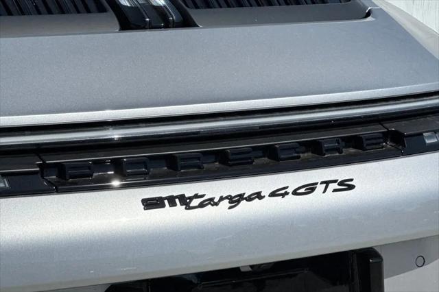 2025 Porsche 911 Targa 4 GTS