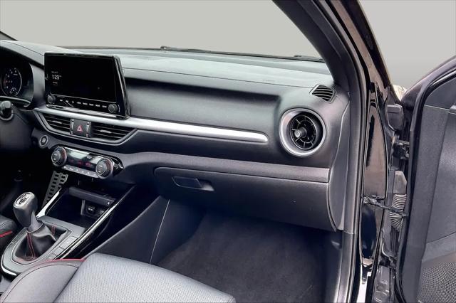 2024 Kia Forte GT Manual