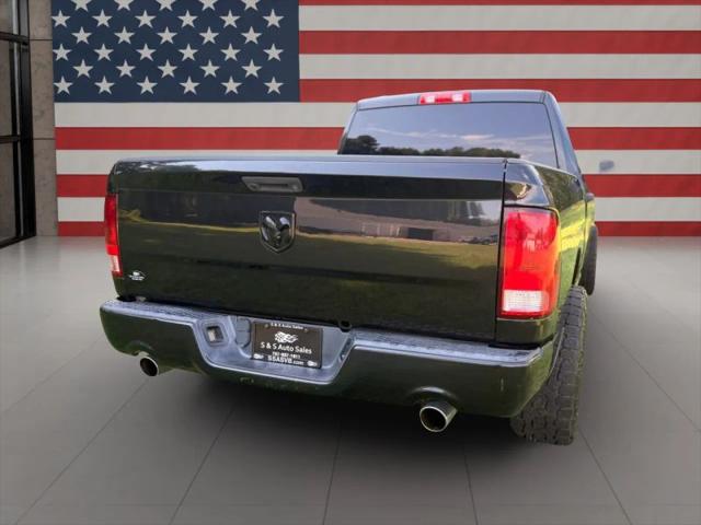 2018 Ram 1500 Express Quad Cab 4x2 64 Box