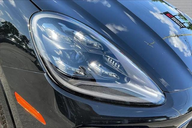 2023 Porsche Cayenne S Platinum Edition