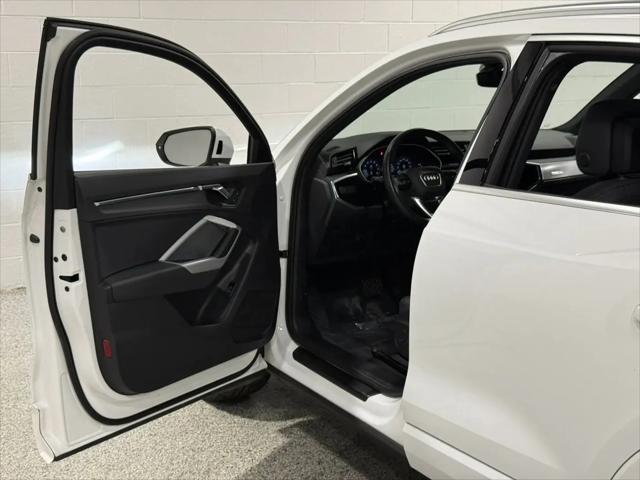 2021 Audi Q3 Premium