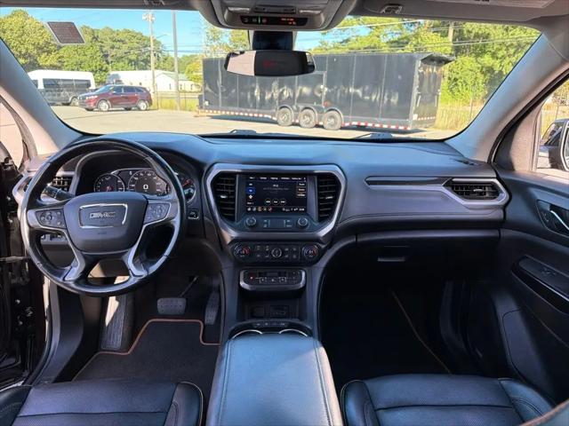 2021 GMC Acadia AWD AT4