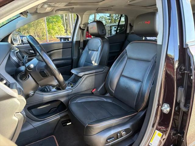 2021 GMC Acadia AWD AT4