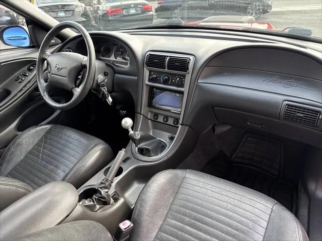 2003 Ford Mustang Mach 1