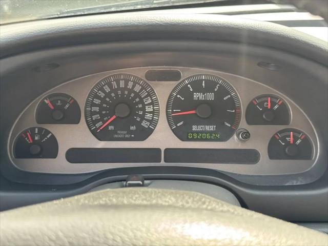 2003 Ford Mustang Mach 1