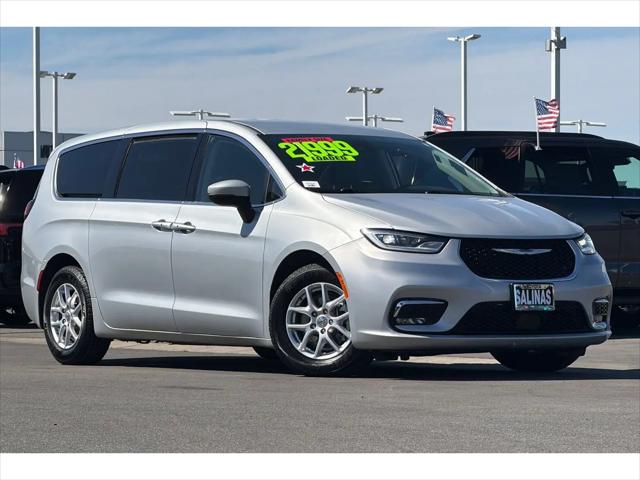 2023 Chrysler Pacifica Touring L