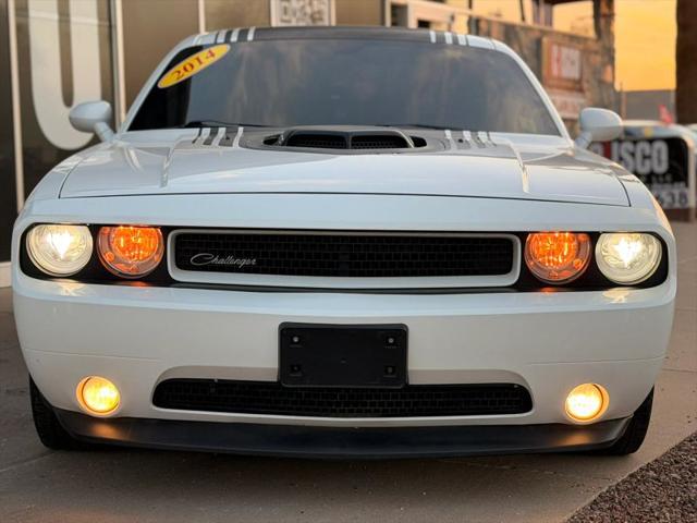 2014 Dodge Challenger Shaker Pkg