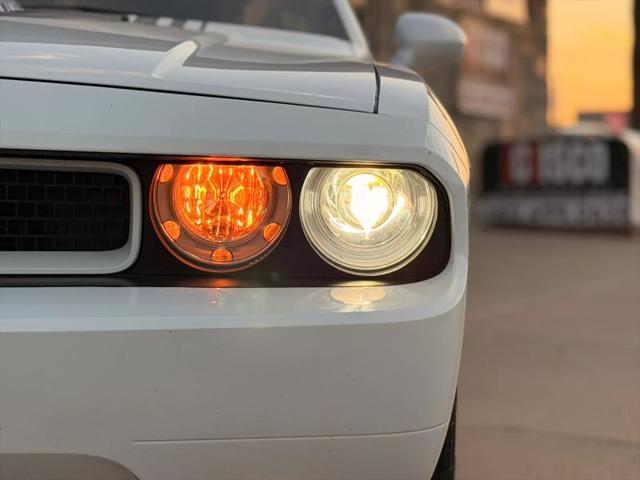 2014 Dodge Challenger Shaker Pkg