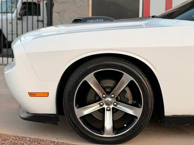 2014 Dodge Challenger Shaker Pkg