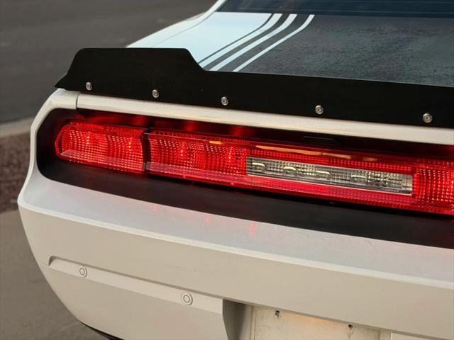 2014 Dodge Challenger Shaker Pkg