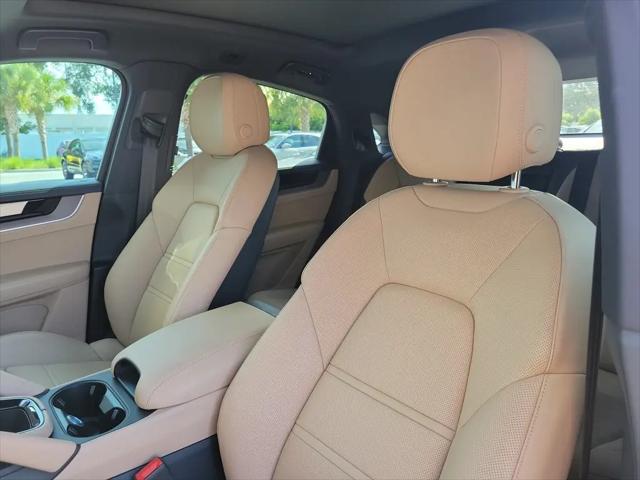 2025 Porsche Cayenne S