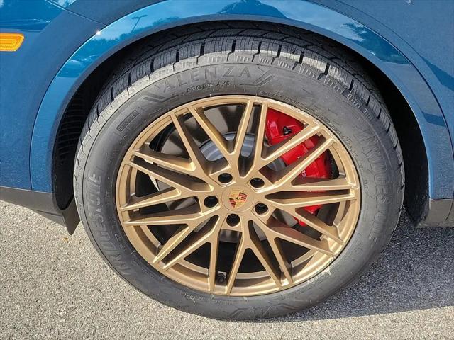 2025 Porsche Cayenne S