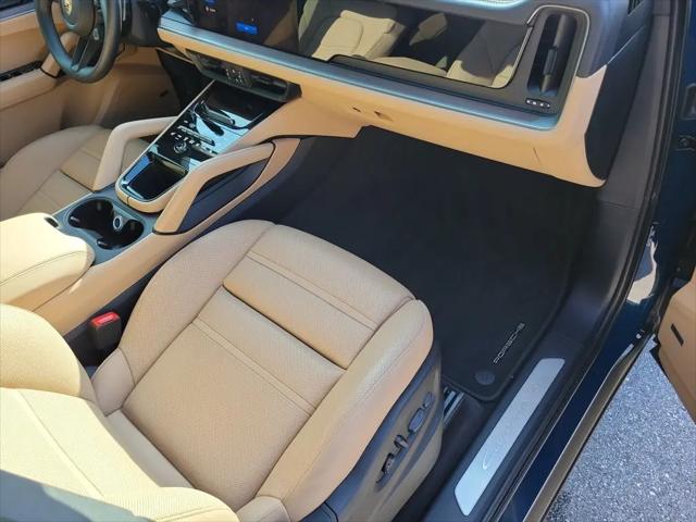2025 Porsche Cayenne S