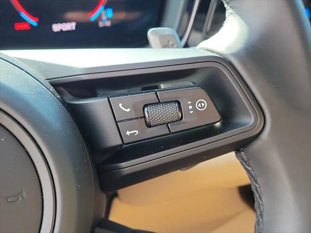 2025 Porsche Cayenne S
